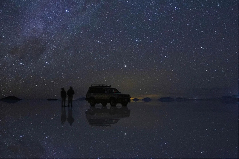 Uyuni: Salt Flats Sunset and Stargazing Tour
