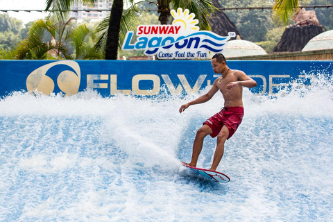 Kuala Lumpur: Sunway Lagoon Ticket &amp; 1-Wege-TransferKuala Lumpur: Sunway Lagoon Tagesticket und One-Way-Transfer