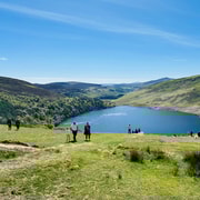 Dublin: Wild Wicklow Shore Tour- Glendalough & Guinness Lake