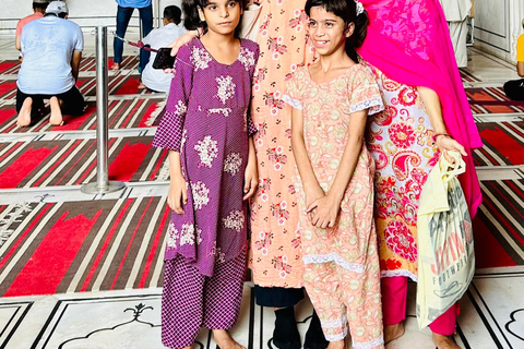 Full-Day Private Old and New Delhi Combo Tour Half-Day Private New Delhi Tour (4 Hours)