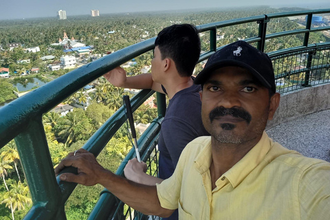 Kochi : Visite touristique en tuk-tuk avec prise en charge depuis le bateau de croisière