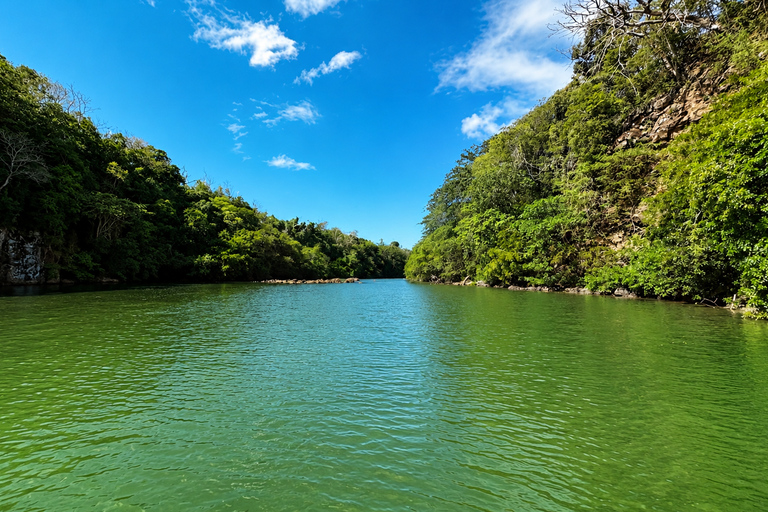 Mauritius: 5 Islands Speedboat Lagoon Experience with BBQ Mauritius: Lagoon Experience 5 Islands with BBQ Beach Lunch