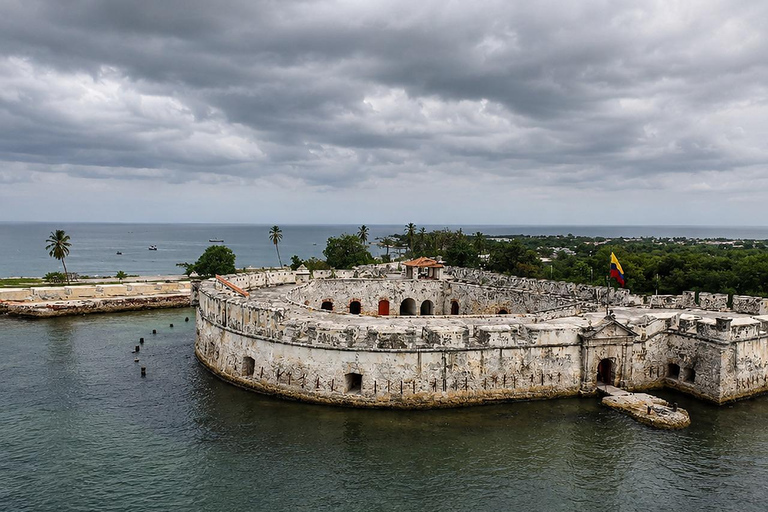 Cartagena: Rosario Islands Boat Tour & Plankton Night Swim Day tour: back at the marina around 5 p.m.