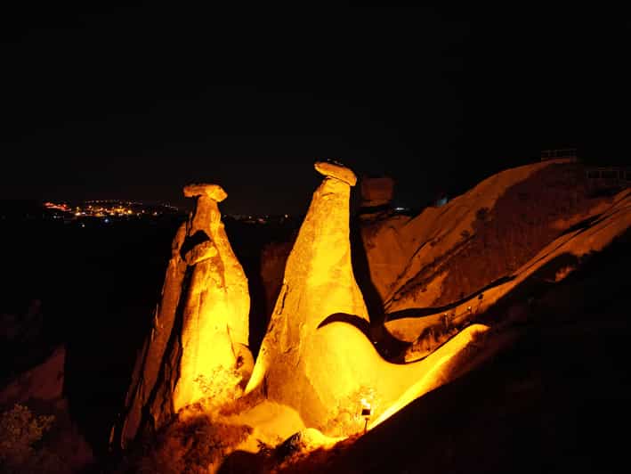 Cappadocia: Evening Tour with Dinner and Hotel Pickup