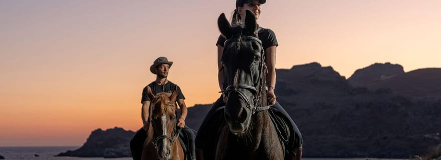 Équitation en Crète : balade au coucher du soleil envoûtante
