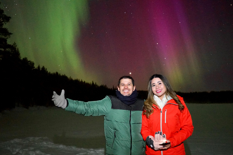 Desde Rovaniemi: Excursión fotográfica a la Aurora Boreal con servicio de recogida