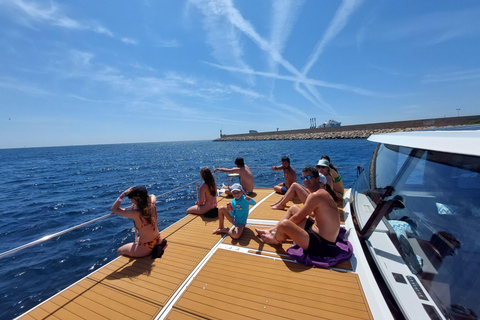 Snorklingsupplevelse ombord på E-Catamaran vid Palma BaySnorkling i Palma Bay