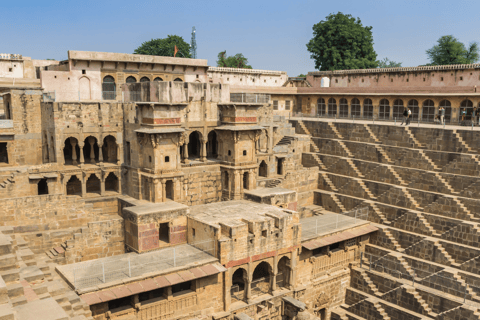 Jaipur do Agry przez abhaneri i Fatehpur Sikri taksówką w jedną stronę