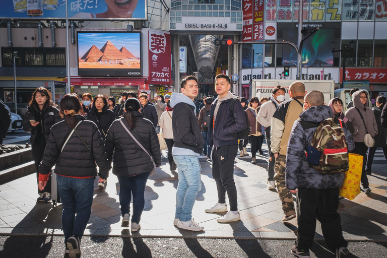 Osaka: Private Photo Tour with Professional Photographer