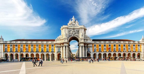 Lisbon Private Tour in 3 Hours: Belém, Jerónimos & Old Town