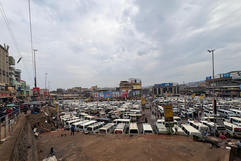 Kampala City Walking and Kayavwe Equator Tour