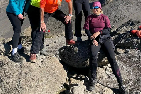 Desde Moshi - Excursión al Kilimanjaro por la ruta Machame - Un tour de 1 día