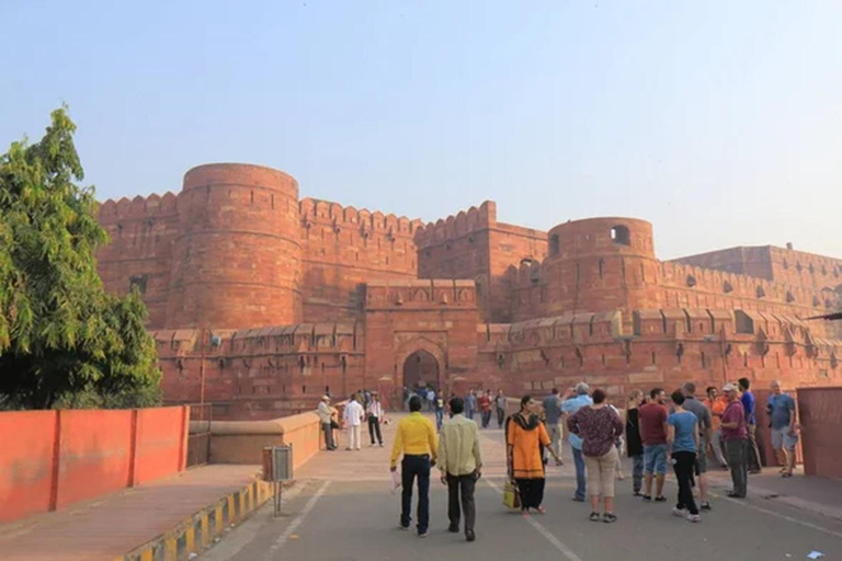 From Delhi: Six Day Golden Tour Agra and Jaipur With Udaipur