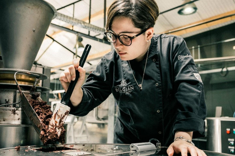 Visit of a real Bean-to-Bar chocolate factory in Brussels