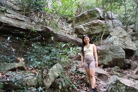 ELLA Lipton Seat Tea Test & Pluck 9Arch, Waterfalls, & Food Lipton's Seat, Little Adam Peak, 9 Arch, Ravana Waterfalls
