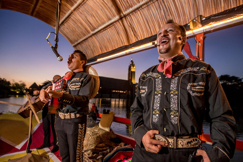 Depuis Playa del Carmen : entrée au parc Xoximilco tout compris.Entrée au parc Xoximilco avec transport haut de gamme