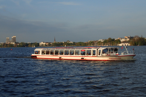 Hamburg: Canal cruise on the Alster