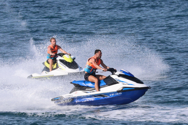 Valencia: Excursión en Moto de Agua + Paddle SurfValencia malvarrosa 30-minute Jet Ski Excursion