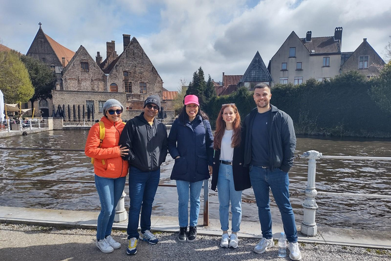 Degustación de comida + paseo histórico