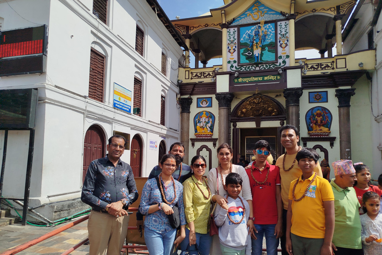 One-Day Private Vehicle Sightseeing Tour – 6 Points