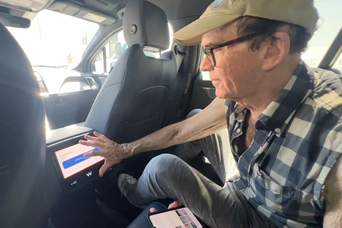 Los Angeles: Self-Driving Car Ride Experience