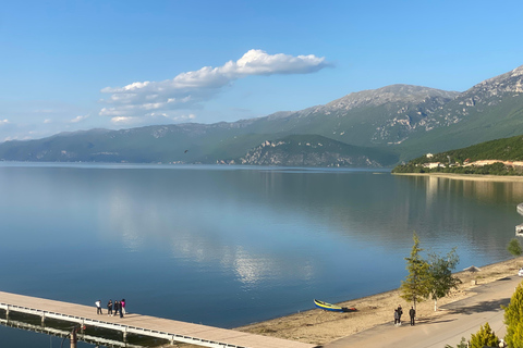 Desde Tirana/Durres: Korca, Voskopoja, Pogradec,Lin Excursión de un día