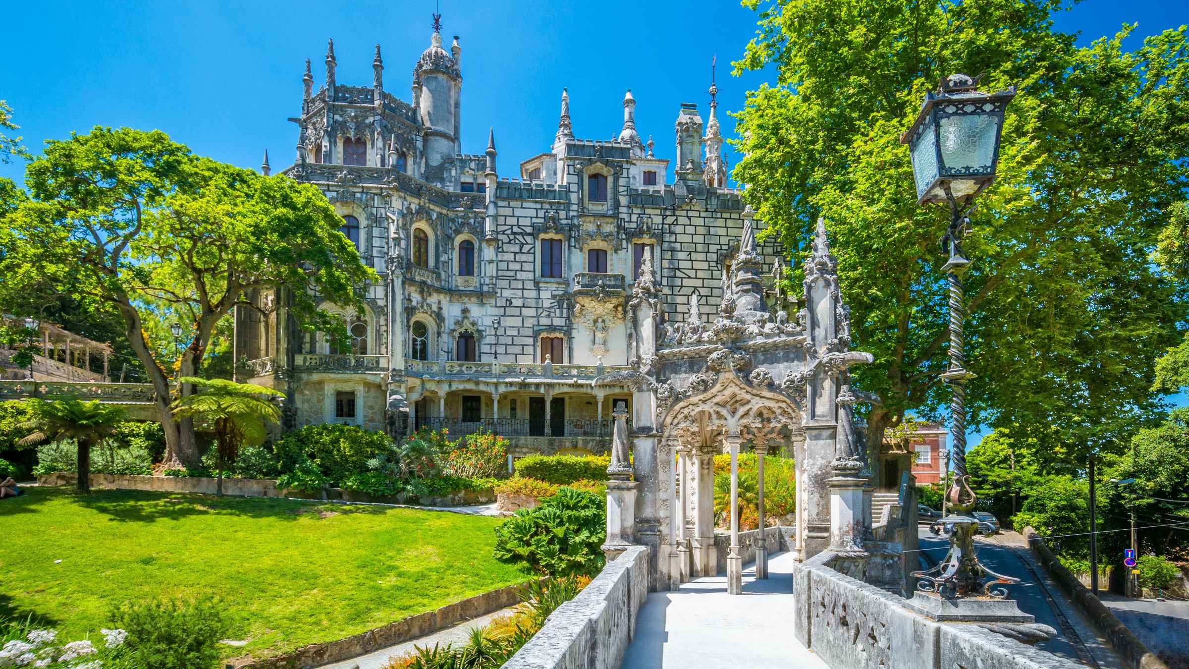 De Lisboa: Sintra e Regaleira com ingressos – Tour em pequenos grupos