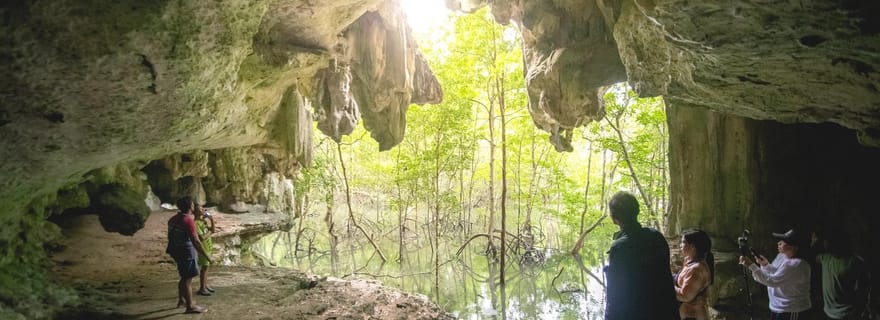 Ko Lanta : journée complète, 3 îles, 2 grottes, 2 kayaks, Skull Island