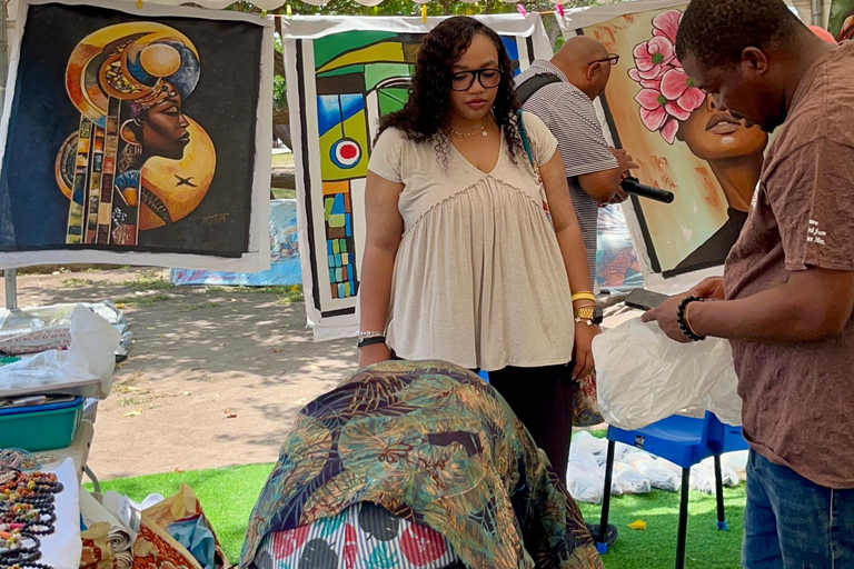 Accra: tour della città e attività a impatto sociale