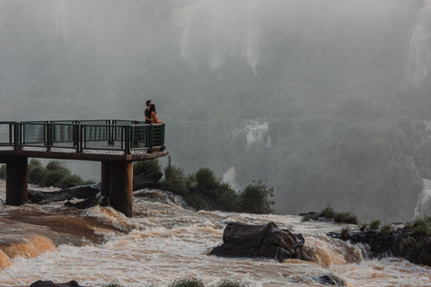 Iguazu-Wasserfälle: Premium 1-Tages-Tour auf der brasilianischen und argentinischen Seite