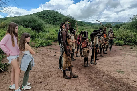 Arusha: tour de día completo a las tribus masái y hadzabe.Excursión de día completo a las tribus Hadzabe y Datoga