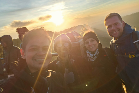 "Java Highlights: Yogyakarta to Bromo & Ijen Volcanoes"