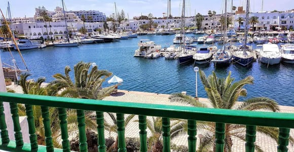 Kairouan, Sousse & Port El Kantaoui: Day Tour with Lunch