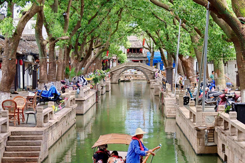 Authentic Tongli Water Town: Garden, Boat & Teahouse Pingtan