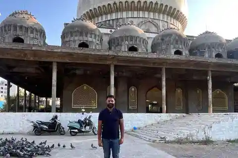 Hyderabad: Customized Corporate Tour with Professional Guide