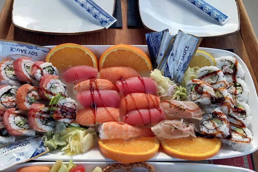 Marina Del Rey: Eine romantische Bootsfahrt mit Sushi & Wein