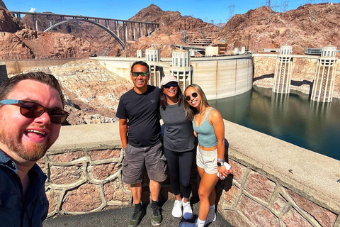 Las Vegas: wycieczka 1-dniowa w małej grupie do Doliny Ognia i zapory Hoovera