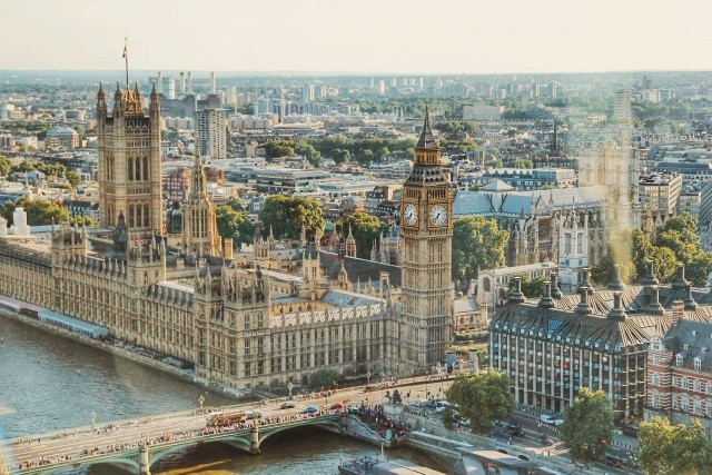 London : Digital Audio Guides for Big Ben and London Bridge