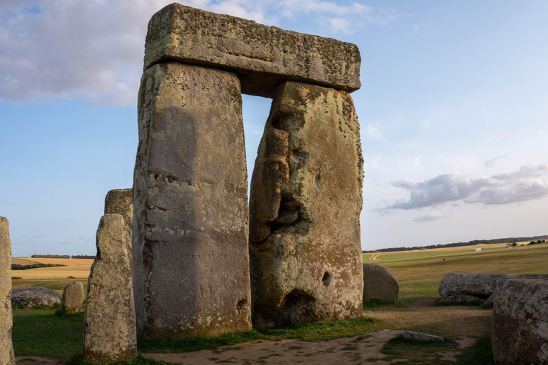Stonehenge: Inner Circle Access Private VIP Tour