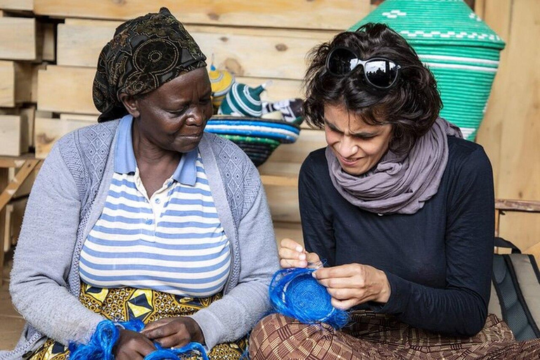 جولة في قرية مايانجي للمصالحة