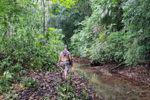 Panama City: Tur med övernattning i Emberá Village