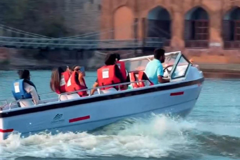 Jaipur: Speed Boat, Amber Walking Tour & Sunset with Pickup Speed Boat With Amber Walking Tour