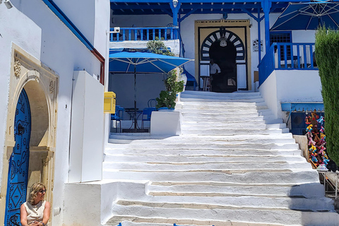 Sidi Bou Said: Discover Hidden Corners & Mediterranean Sunset