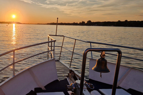 Cruise in Belgrade: Sava and Danube River Cruise with Views