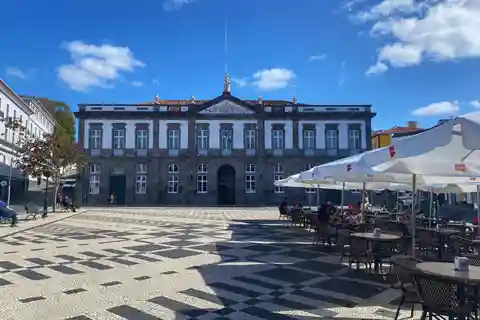 Half-day tour: Angra do Heroísmo City Tour