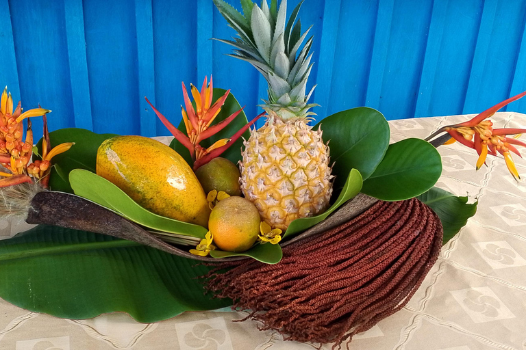 Manaus: Riverside Experience Tour, Fishing, Connection and Lunch Included.