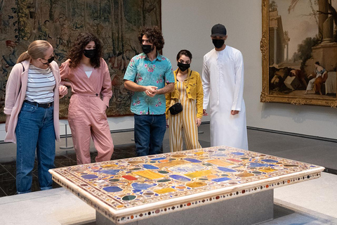 من دبي: جولة في متحف اللوفر أبو ظبي وتيملاب ومتحف زايدجولة خاصة: متحف اللوفر وTeamLab ومتحف زايد الوطني