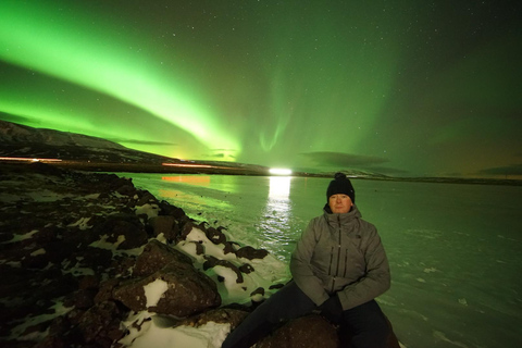 Reykjavik: Circuit de minibus Northern Lights en petit groupe