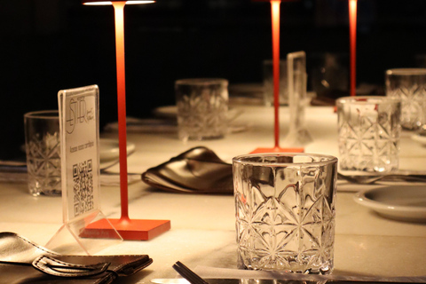 São Paulo: Women's Nightlife Tour with Drinks at Hidden Bars
