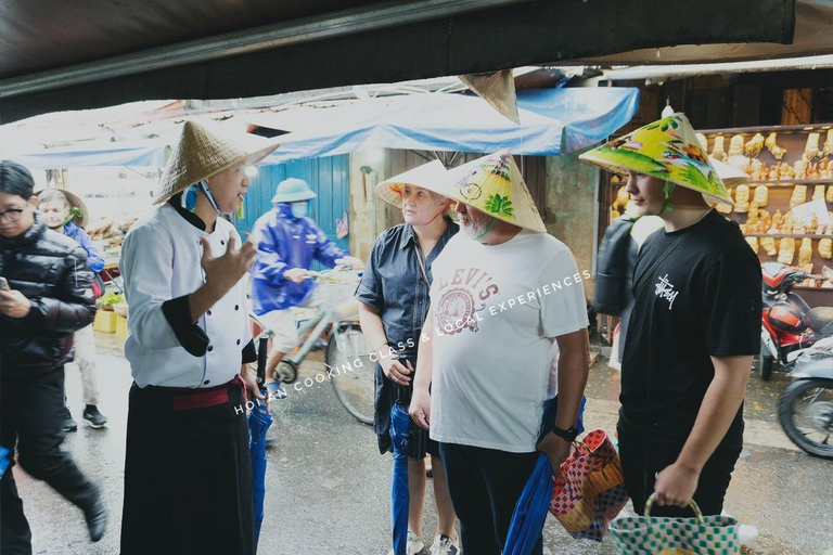Hoi An Cooking Class with Organic Farm & Local Market